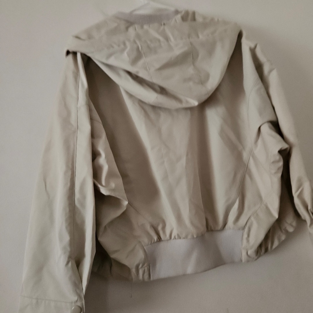 Women’s Cream Hooded Zip Front Jacket - Picture 13 of 13